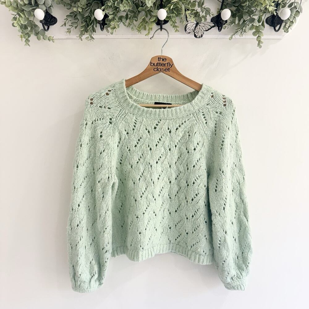 J.Crew Pointelle Crewneck Sweater in Honeydew Open Knit Size Small SS7026 dainty